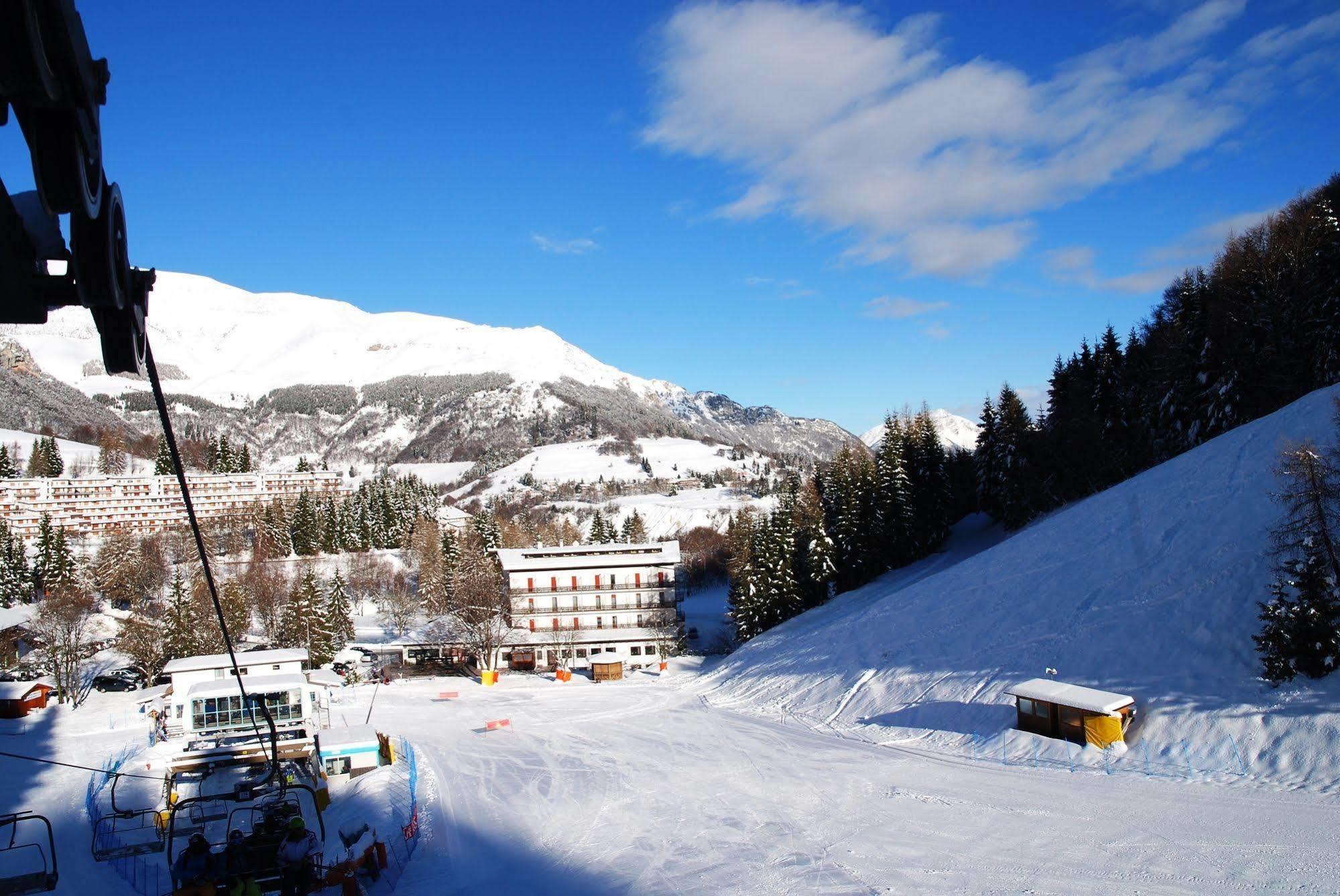 Hotel Bucaneve San Valentino  Экстерьер фото